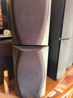 Infinity Bookshelf Speakers