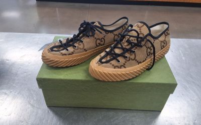 Gucc¡ Maxi GG Low Top Beige Ebony Size 9.5