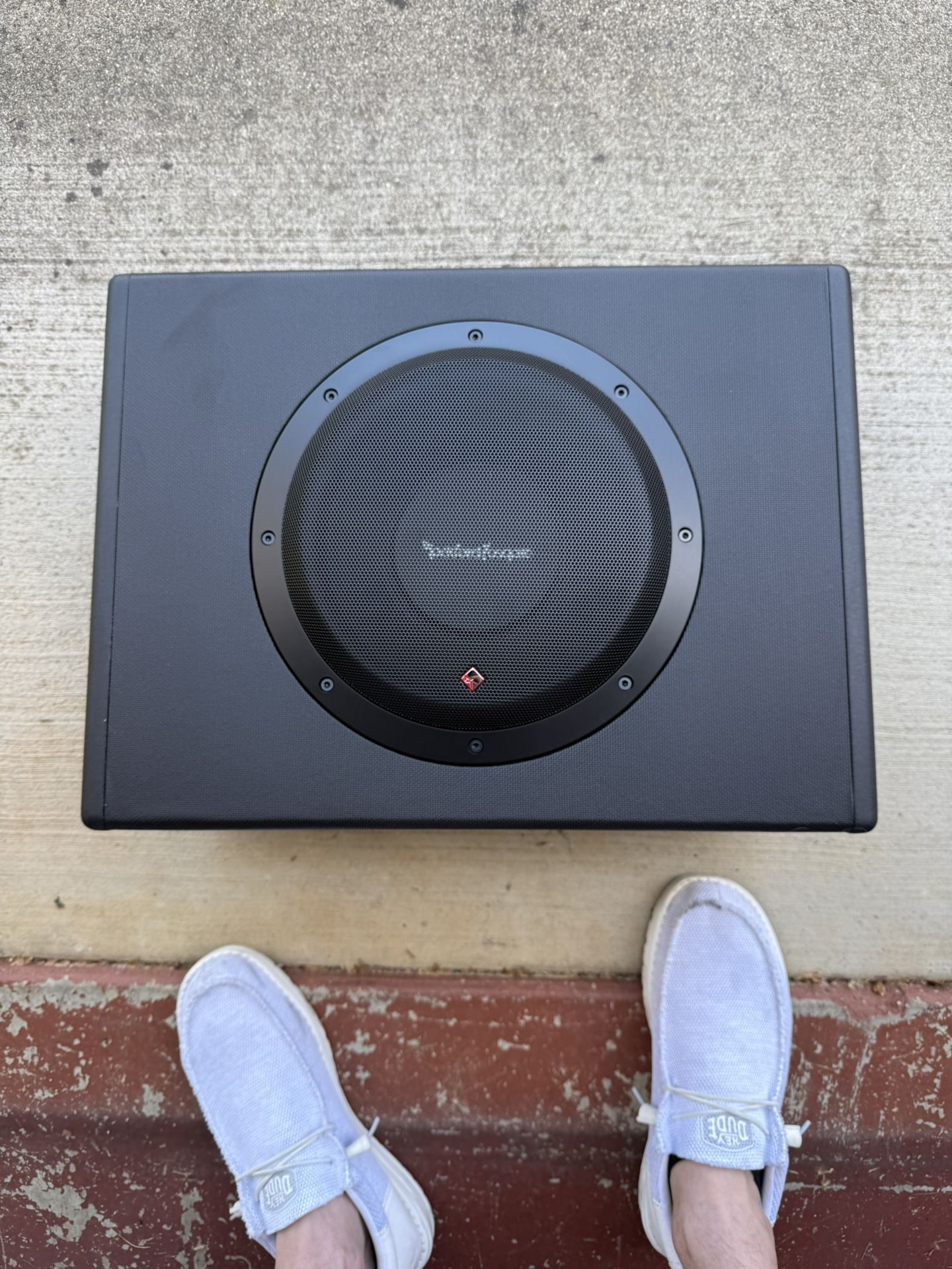 Rockford Fosgate Powered Subwoofer