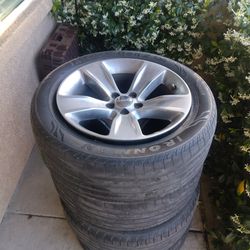 I Got Nice Rims Dodge 18 In Hardly Used And Good Condition Selling At A Reasonable Price 100 Bucks