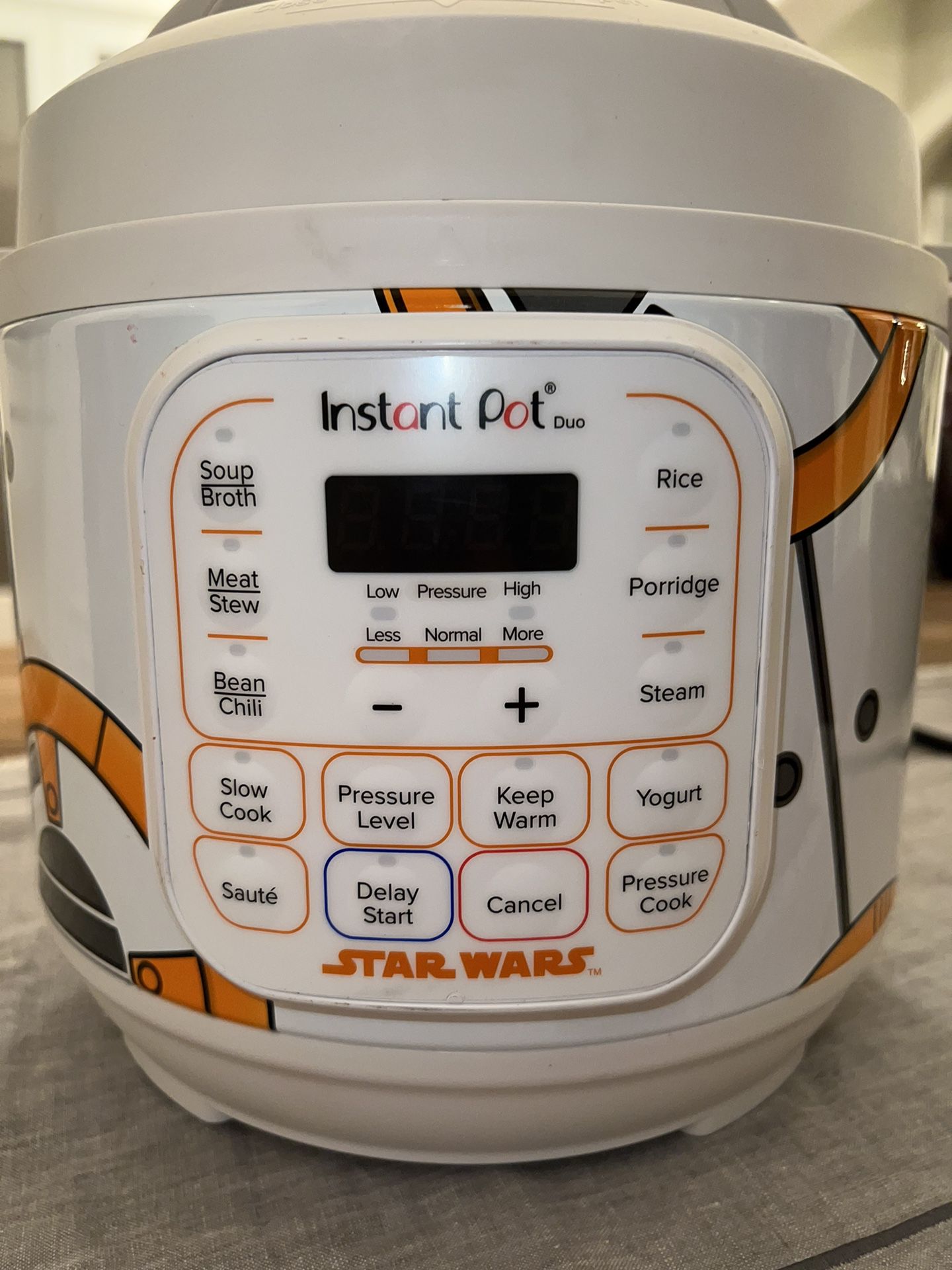 Duo Mini BB-8 Star Wars Instant Pot for Sale in Gig Harbor, WA - OfferUp