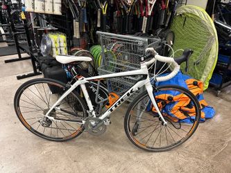 Used Trek Domane 2.0 Carbon Road Bike 52cm