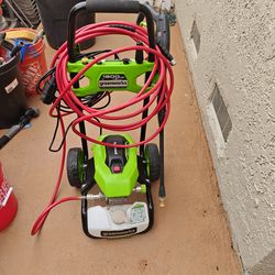 Greenworks pressure washer 1900 PSI