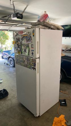 Fridge with top freezer good working Oder