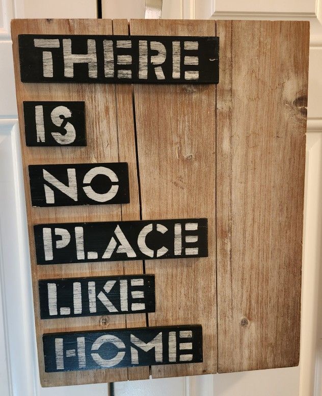 Wooden/Metal Wall Decor