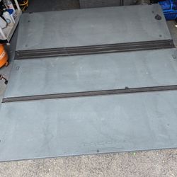 Toyota Tacoma Hard Bed Cover 5ft. 