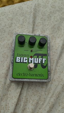 Electro-harmonix Bass Big Muff Guitar Pedal