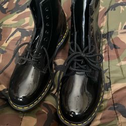 Dr Martens Boots.  Size 8. Almost New. 
