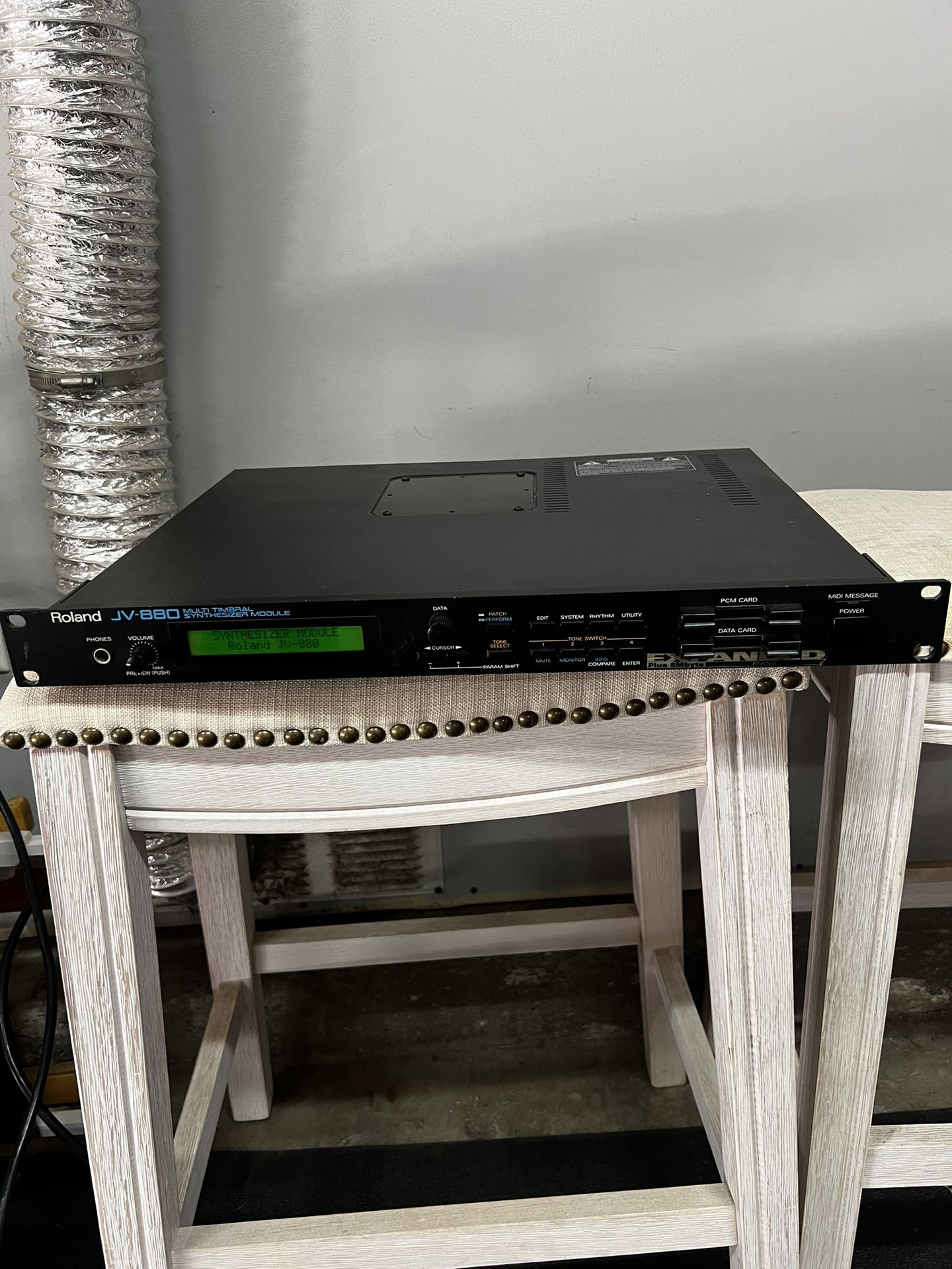 Roland Jc 880