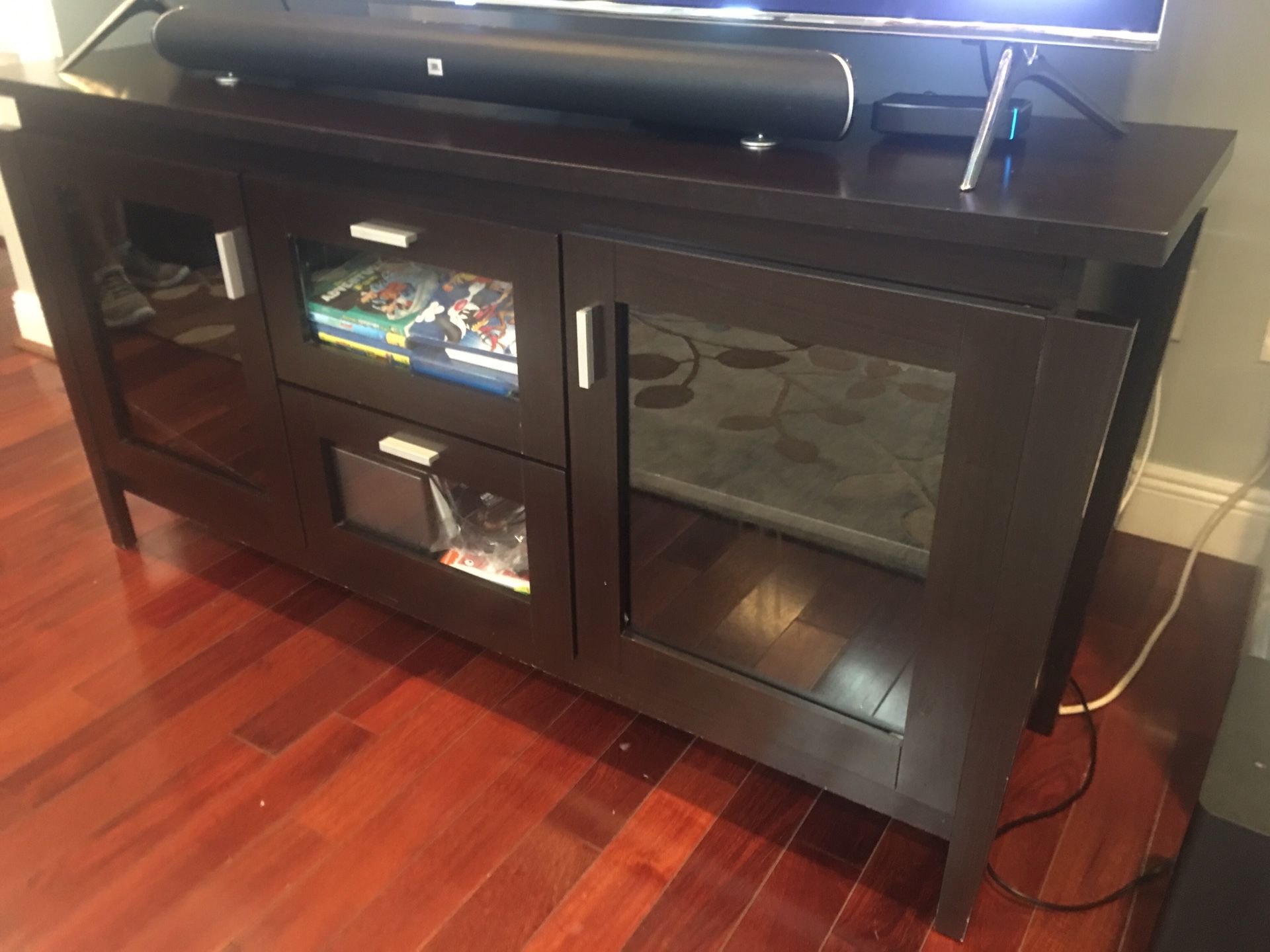 TV stand $80