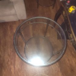 2 End Tables 