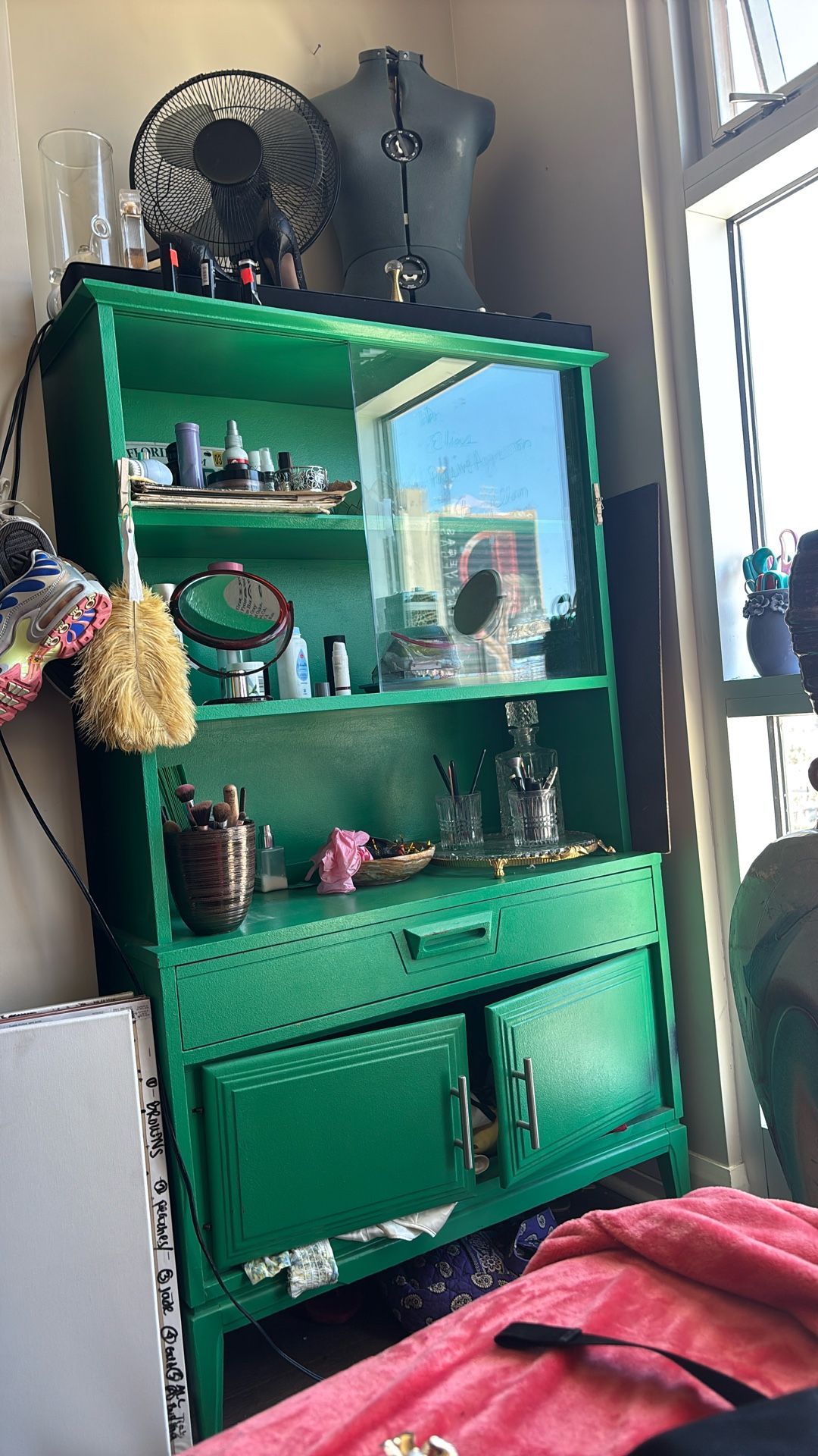 Cabinet shelf Shelves Hutch