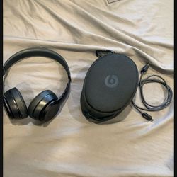 Brand New Beats Solo 3