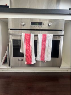 Monogram Oven