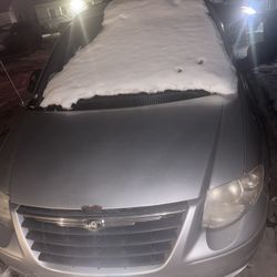 2006 Chrysler Town & Country