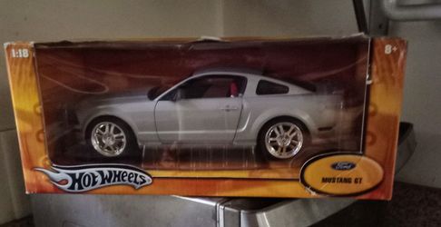 1936 Chrysler Airflow and Hot Wheels Mustang GT
