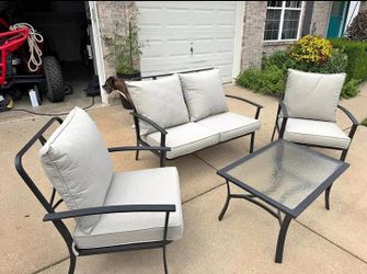Patio furniture set