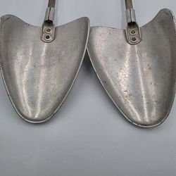 Vintage Vic-Tree Metal Aluminum Shoe Trees 10x11 Made In England