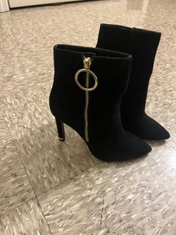 DkNY  women pledger pointed toe botties