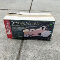 Traveling sprinkler