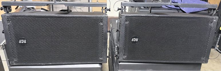 2 Bocinas RCF HDL10a (clones) con brackets