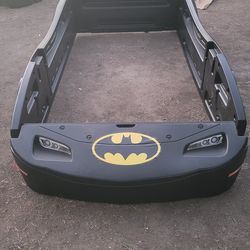 BATMAN TWIN SIZE BED