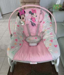 NEW Baby Rocker/Toddler Seat