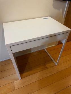IKEA white desk