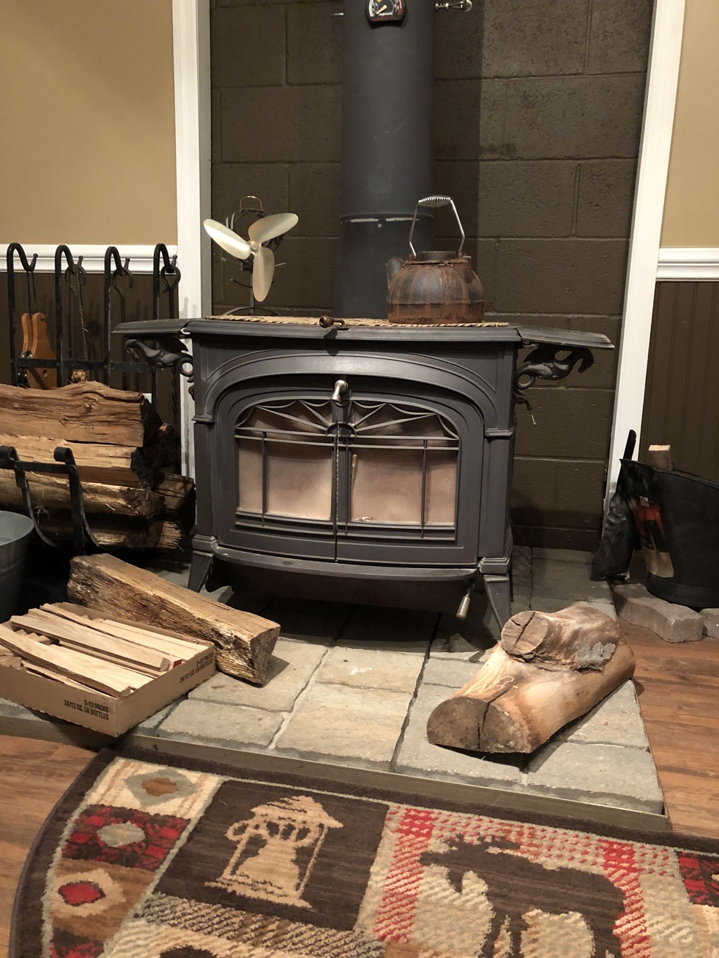 Defiant Encore wood stove for Sale in Narvon, PA OfferUp