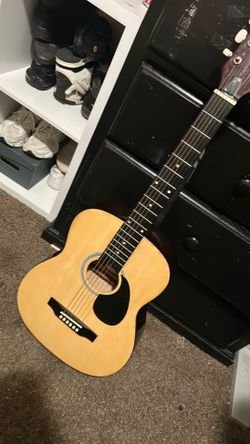 6 string guitar