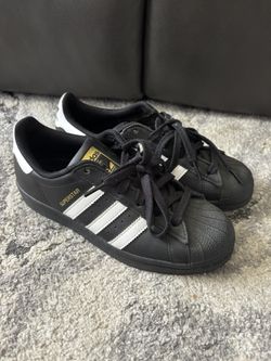 Adidas Superstar