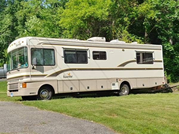 1997 Bounder 30E Ford Class A RV for Sale in Derby, CT - OfferUp