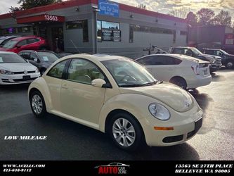 2010 Volkswagen New Beetle