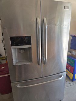 Refrigerator double doors