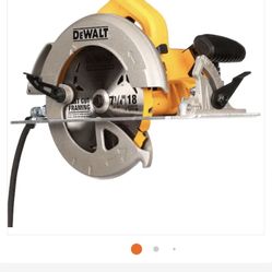 DEWALT Circular Saw