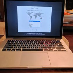 Best Price! Apple MacBook Pro Retina 13inch I5 2.8ghz  10/10 New