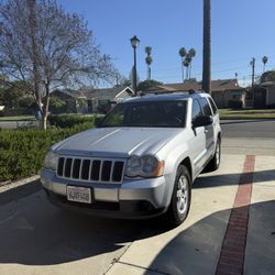2010 Jeep GC Laredo 