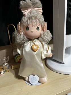 1985 Vintage Precious Moments Angel Doll Angie