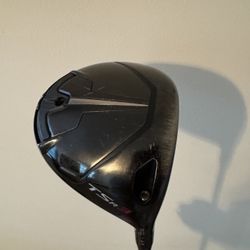 Titleist TSR3 Driver