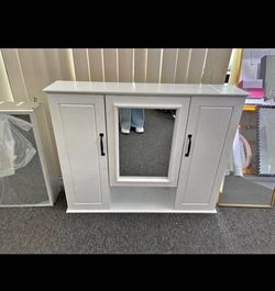 Assembled new 36x28 Inch Medicine Cabinet with Mirror, Wall-Mounted Wood Bathroom Storage Cabinet
