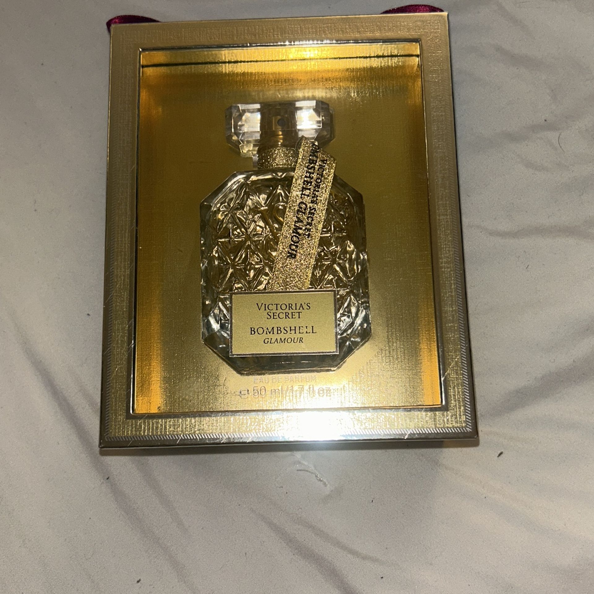 bombshell perfume