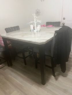 Marble table with 4 chairs