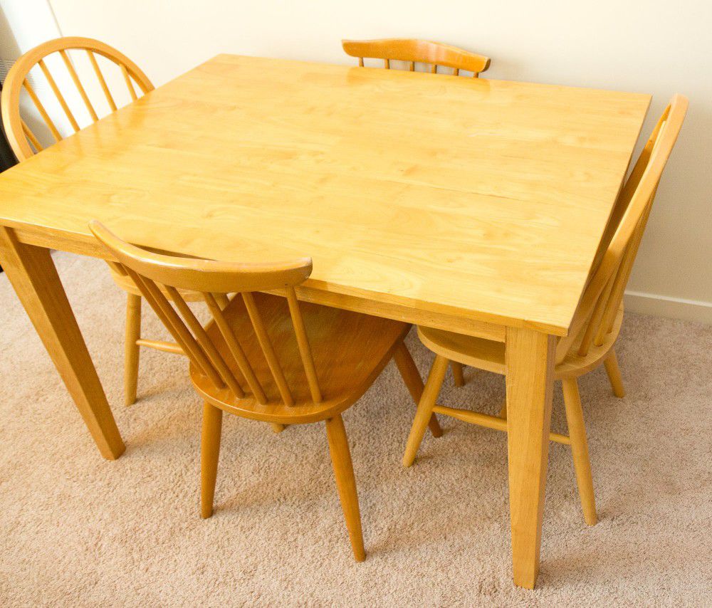 Golden oak solid wood kitchen table with 4 chairs