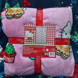 Hello Kitty Pink Christmas Blanket