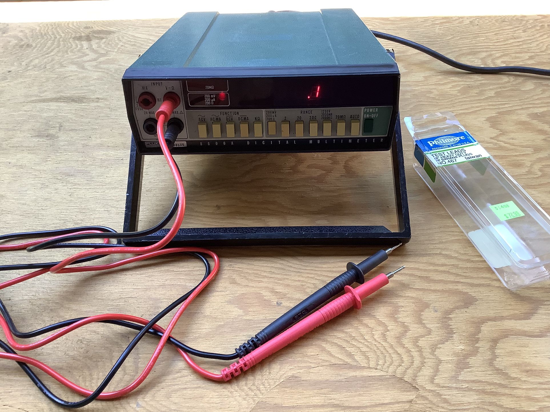 Fluke 8600 A Multimeter