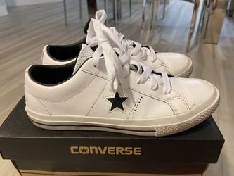 Converse One Star Ox Leather Casual Sneakers White/Black Size 5 Junior 658464C