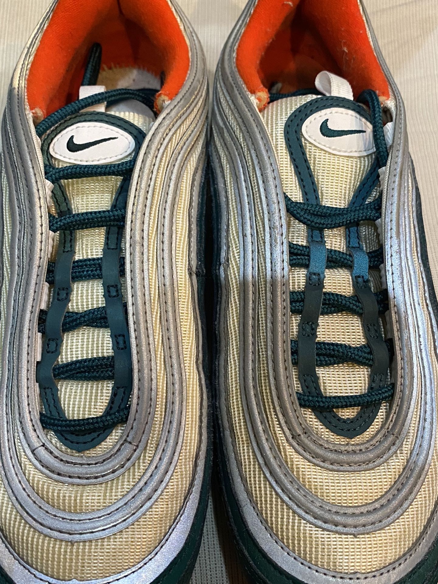 Men’s Size 9.5 Air Max 97 Good Condition