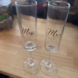 Mr & Mrs Champagne Flutes