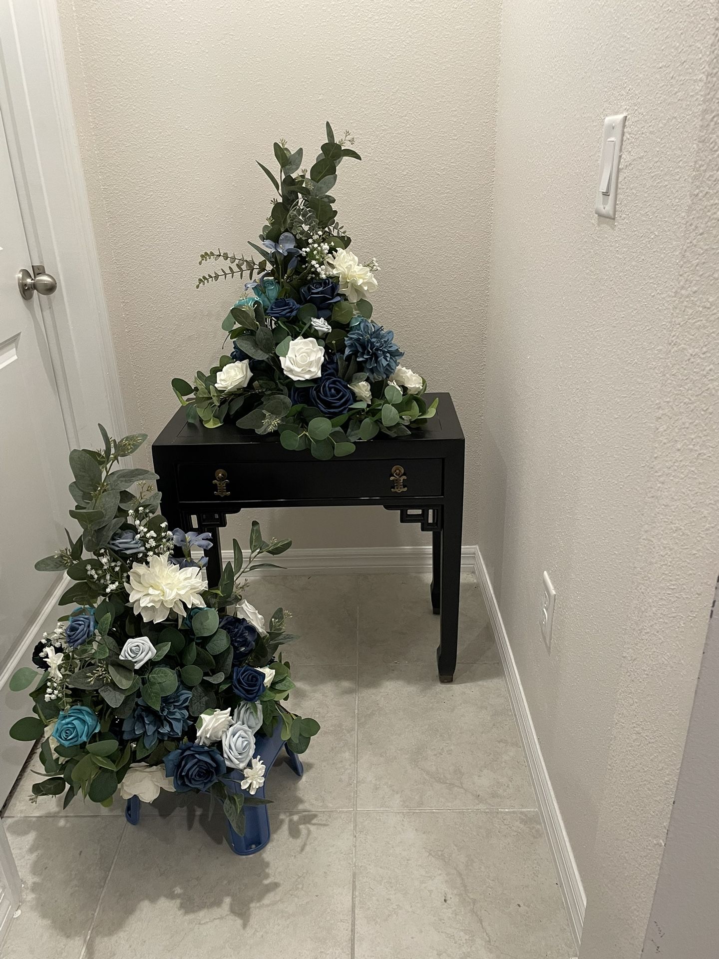 Lings Moment - Large Flower Arrangement