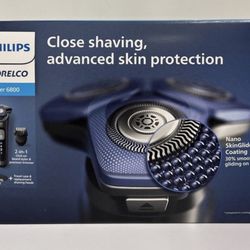 New Philips Norelco Shaver 6800 Two In One Travel Case And Replacement Heads Sealed